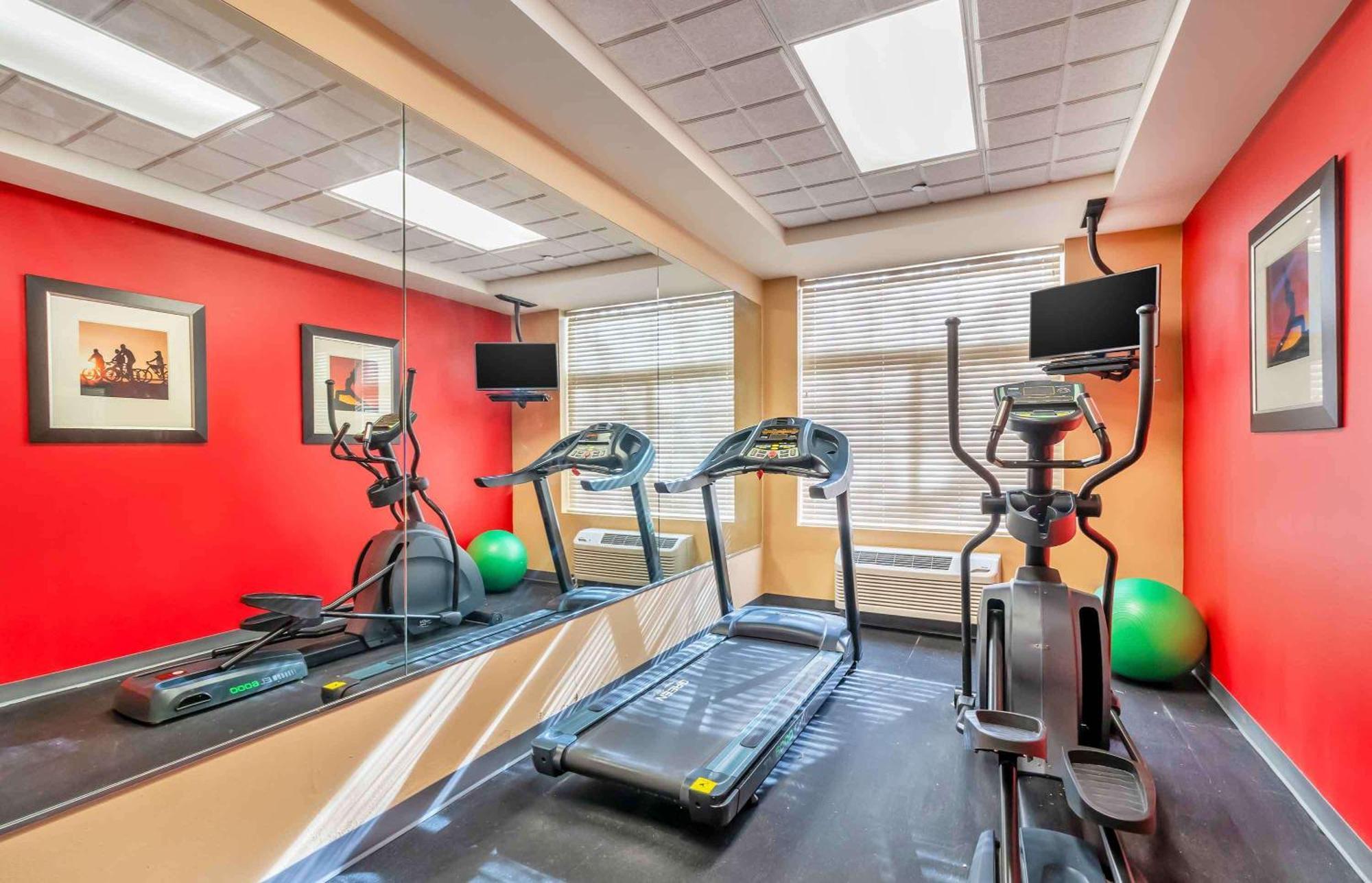 Extended Stay America Suites - Chesapeake - Greenbrier Circle מראה חיצוני תמונה